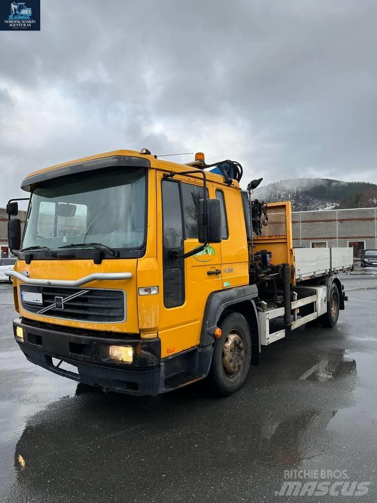 Volvo FL 250 Crane trucks
