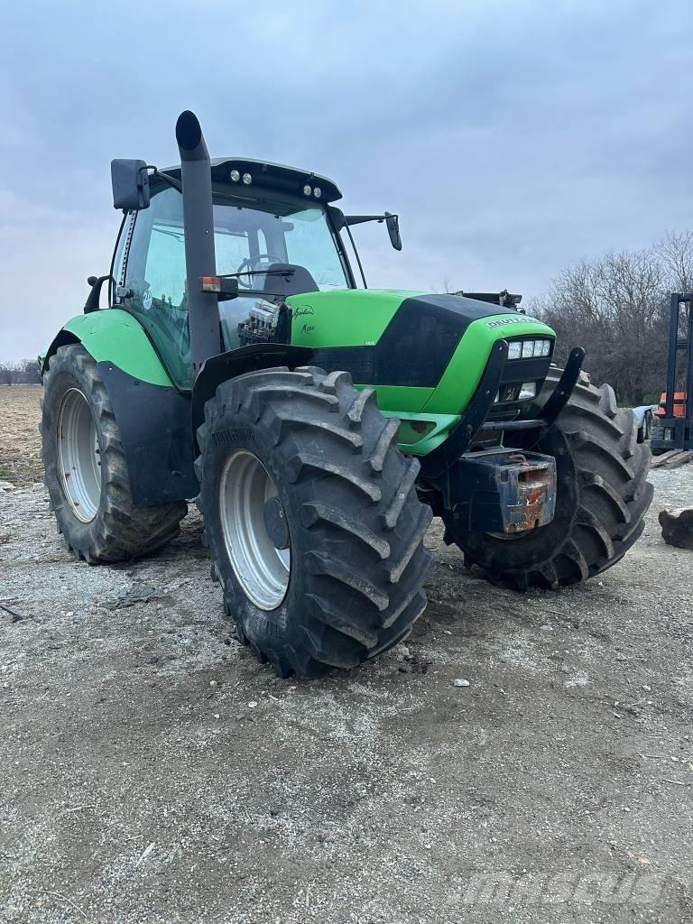 Deutz-Fahr M 650 Tractors