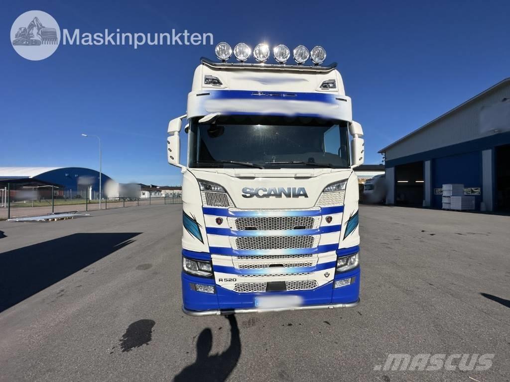 Scania R 520 Box body trucks
