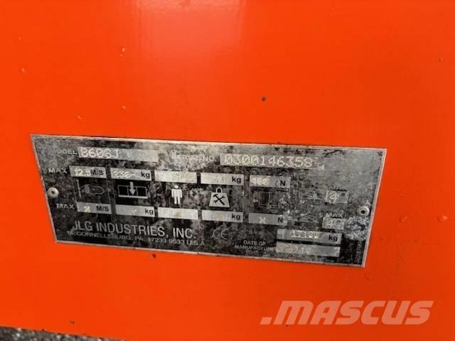 JLG 860 SJ Telescopic boom lifts