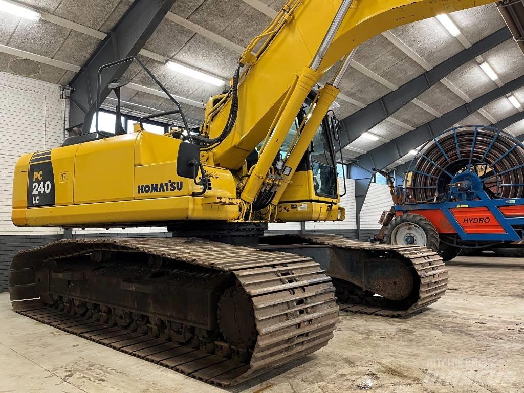 Komatsu PC 240 LC-8 Crawler excavators