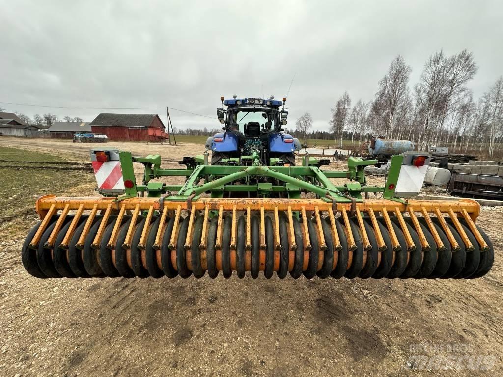 Amazone Cenius 4002 Chisel ploughs