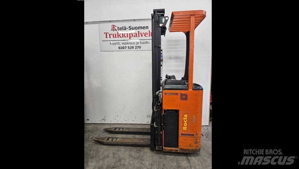 Rocla SST 16 Pedestrian stacker
