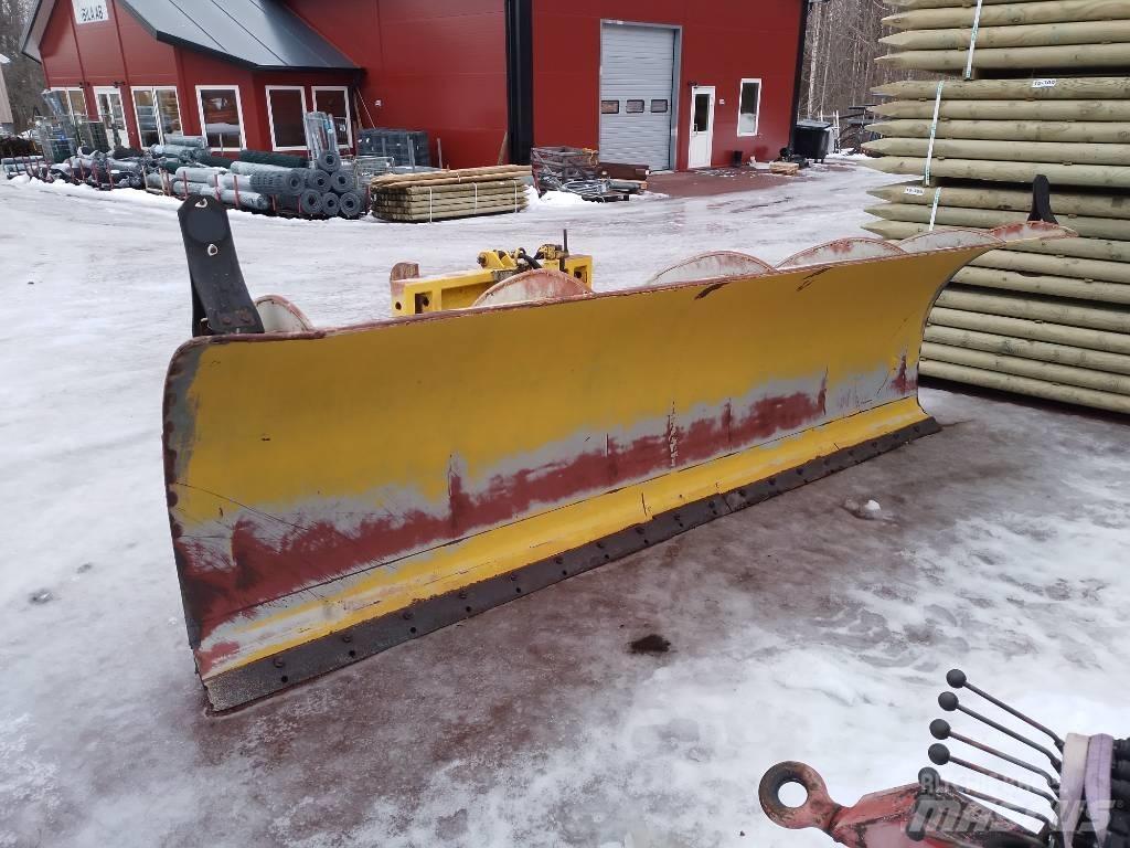 Vikmet HKAL Plows