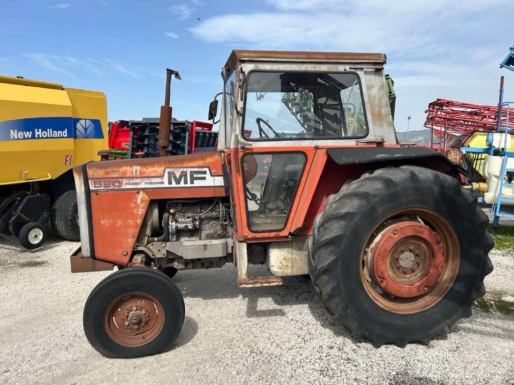 Massey Ferguson 590 Tractors