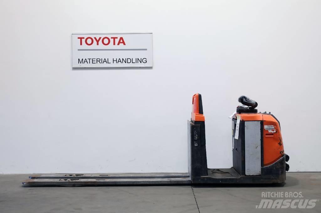Toyota OSE 250 Low lift order picker