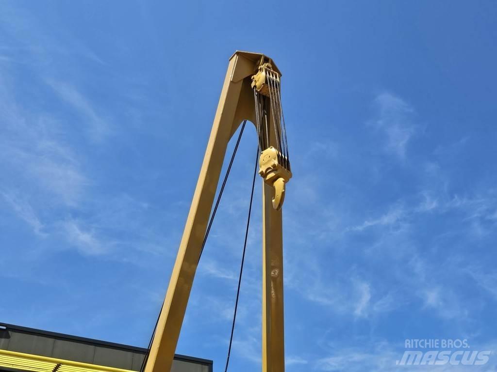 CAT 594H Pipelayer dozers