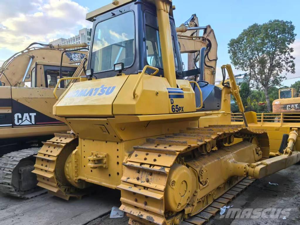 Komatsu D 65 PX-12 Crawler dozers