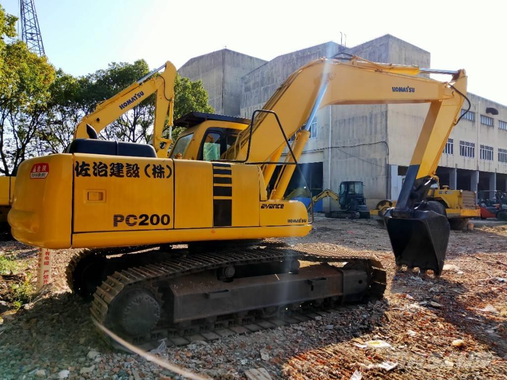 Komatsu PC200-6 Crawler excavators
