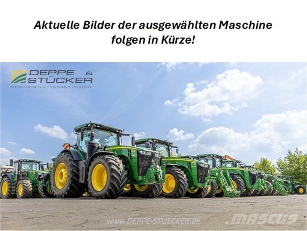 John Deere T560 HM Combine harvesters