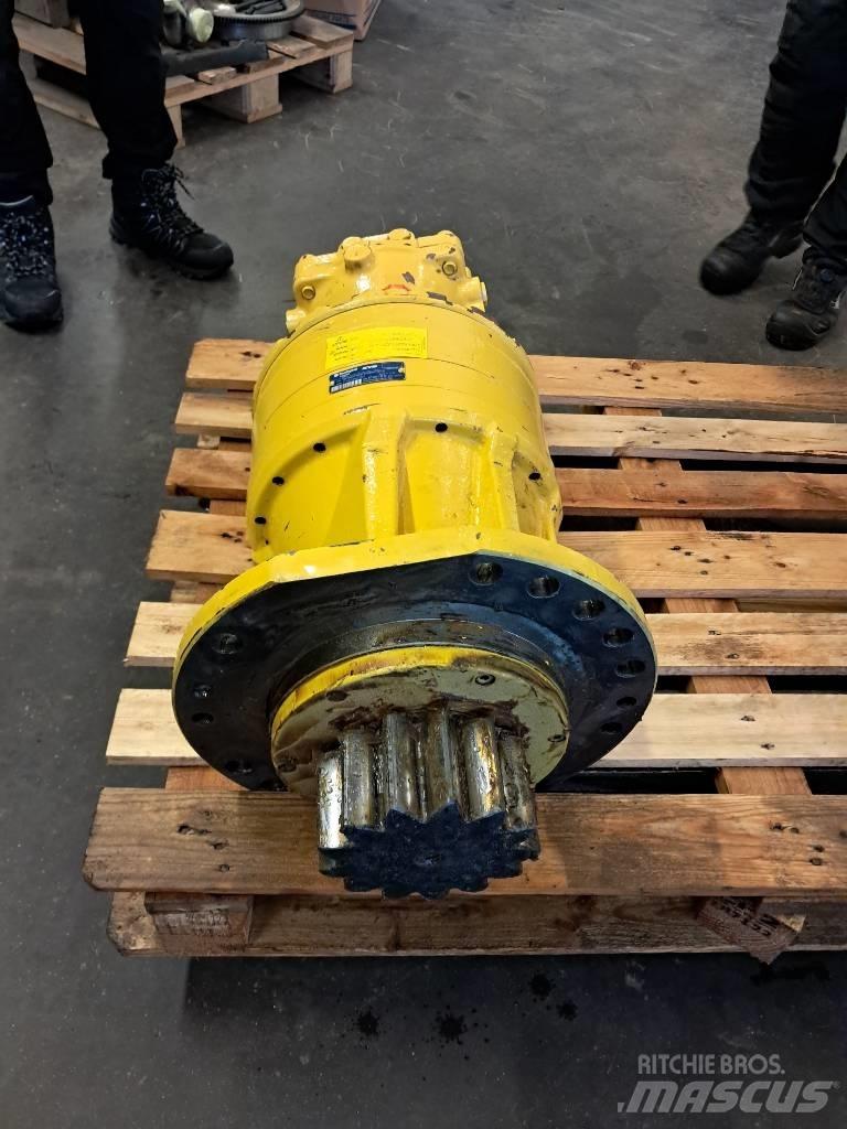 Komatsu PW 180-10 Transmission