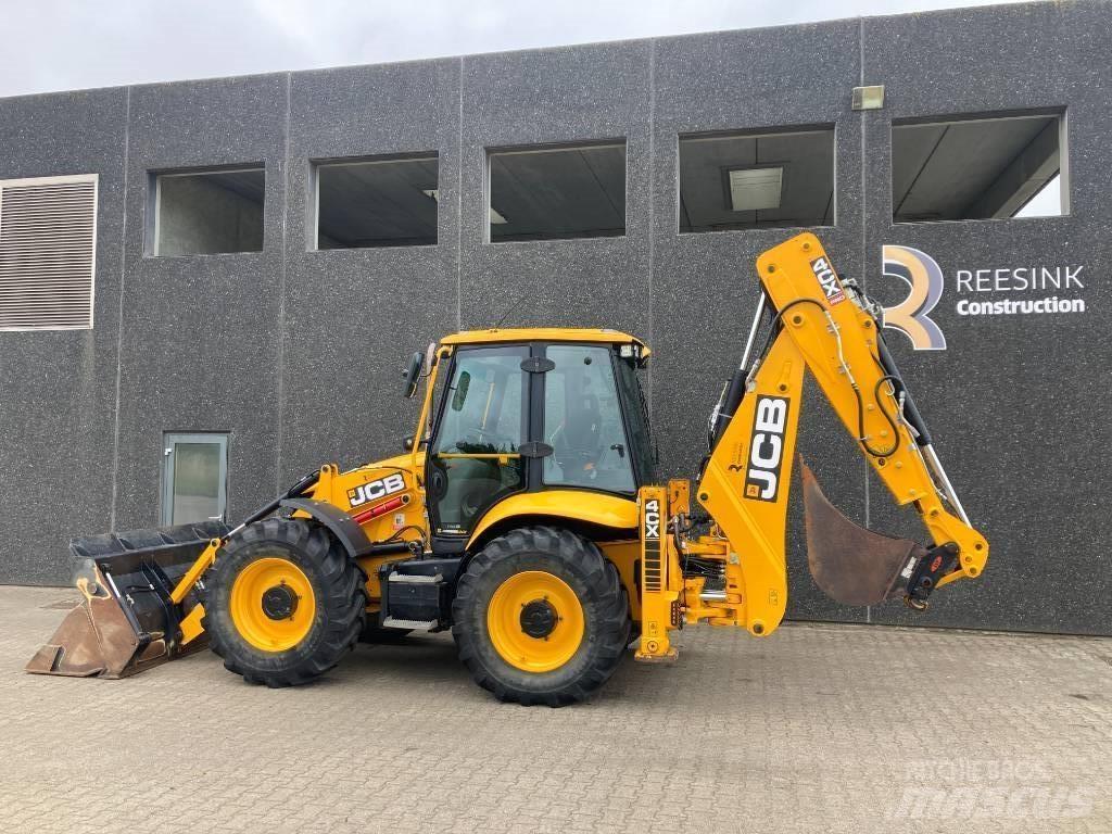 JCB 4 CX Pro Backhoe loaders