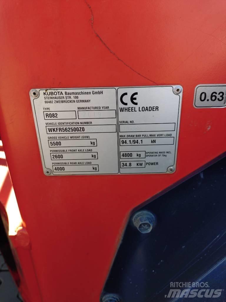 Kubota R 082 Wheel loaders