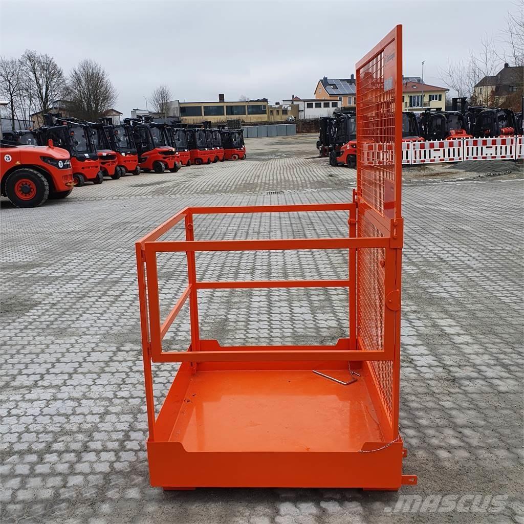 Eichinger 107.3 Trailer mounted aerial platforms