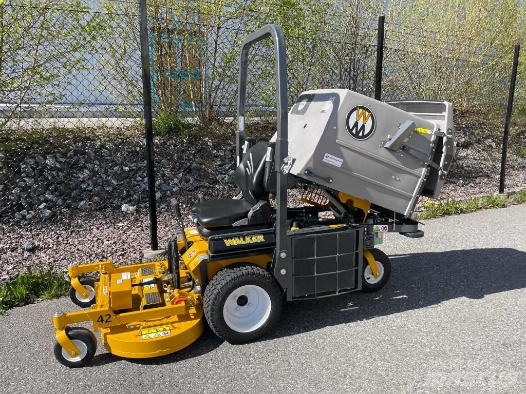 Walker D21d Riding mowers