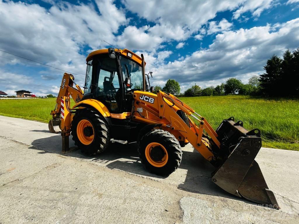 JCB 3 CX Backhoe loaders