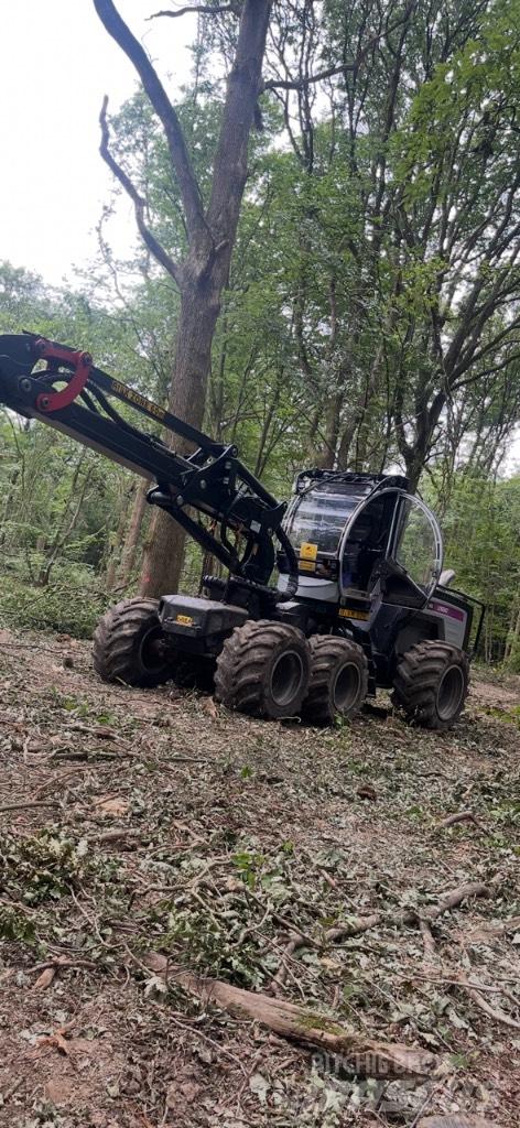 Logset 8 HGT Harvesters