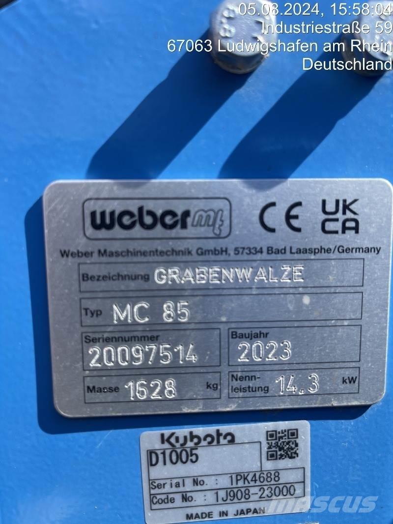 Weber MC85 Road Rollers