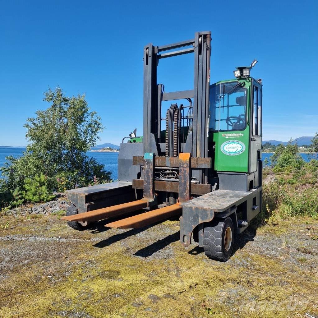 Combilift C 7000 4-way reach trucks
