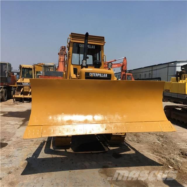 CAT D 6 D Crawler dozers