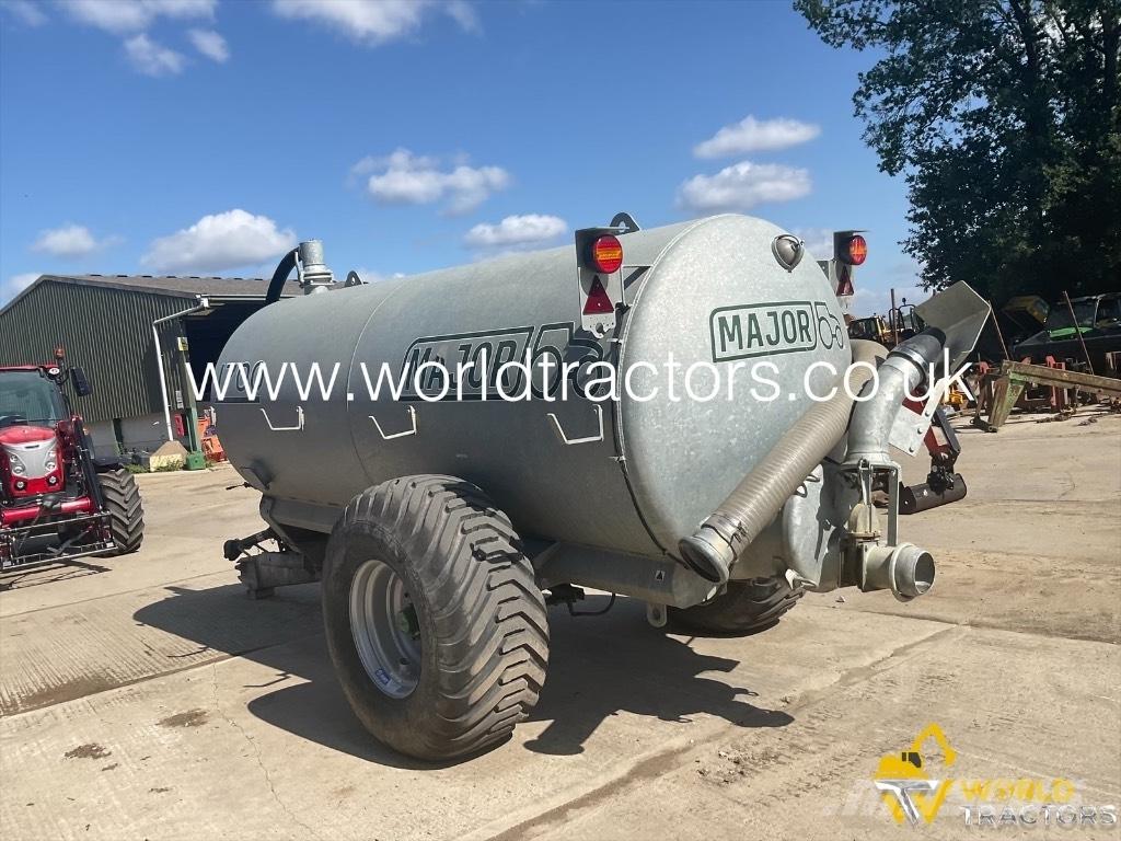 Major 1700 Slurry tankers