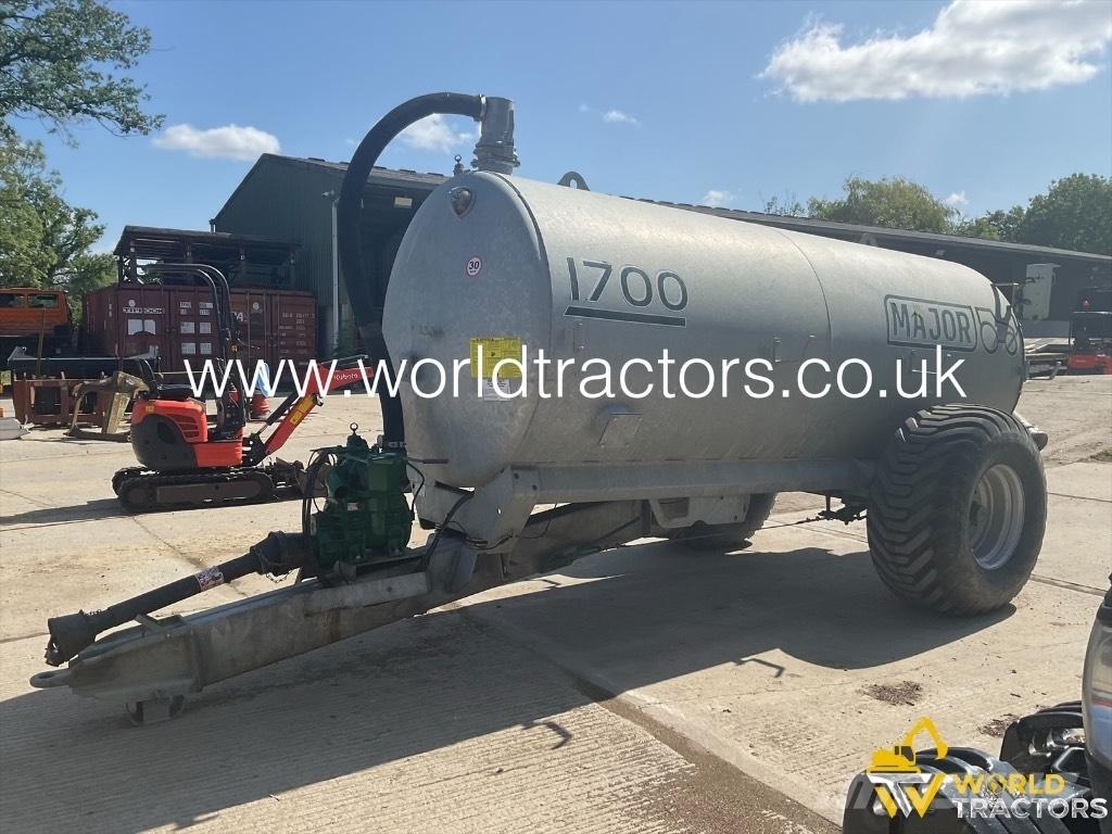 Major 1700 Slurry tankers
