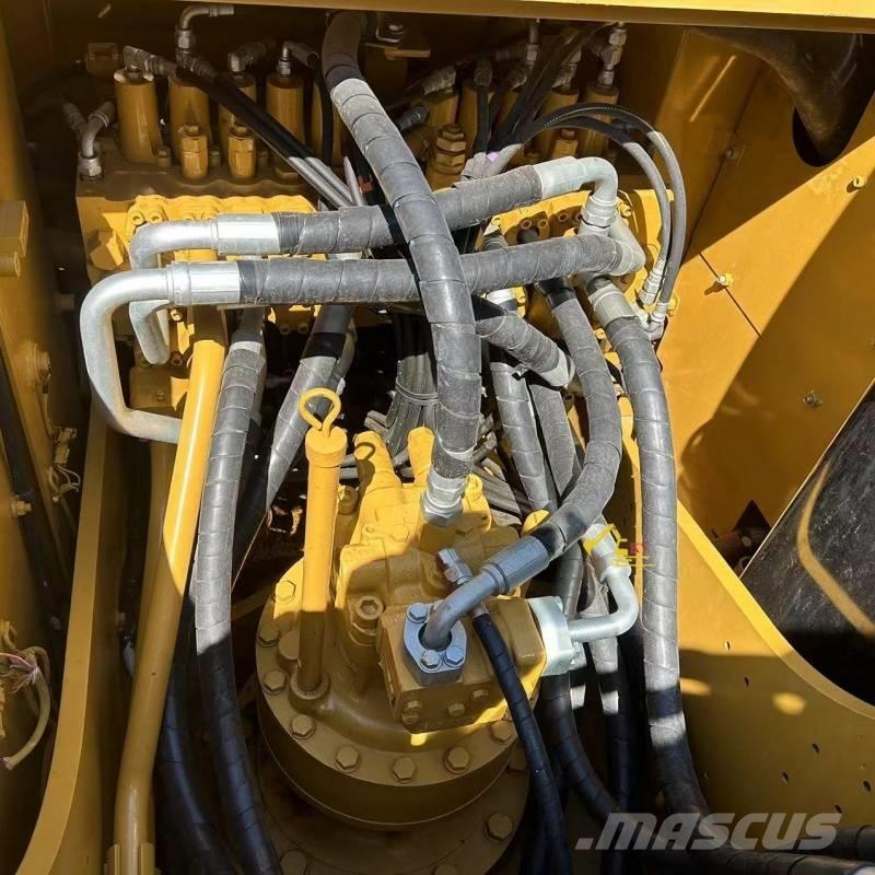 CAT 320 D Crawler excavators
