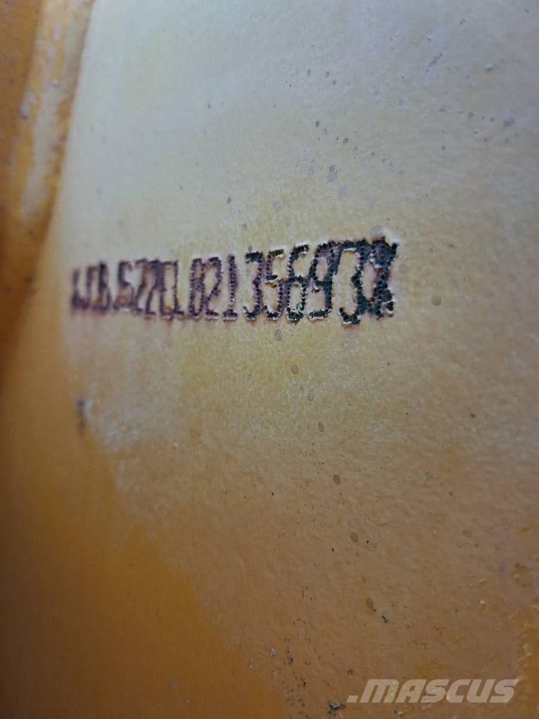 JCB JS 220 N LC Crawler excavators