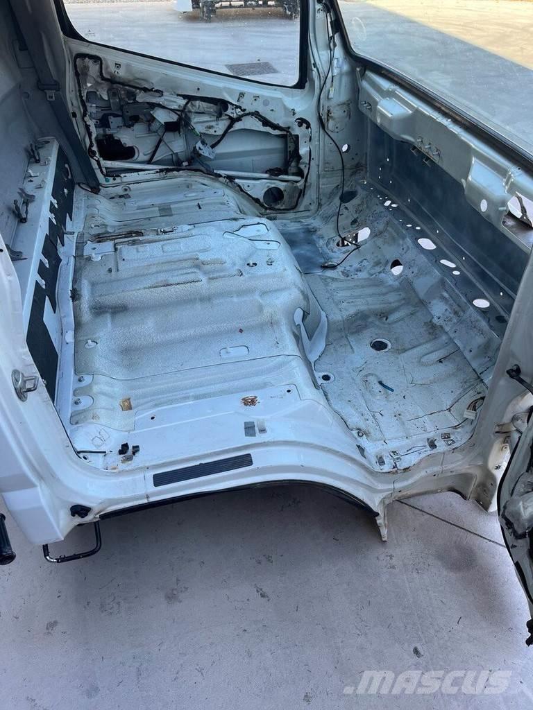 Mitsubishi S MODEL Cabins and interior