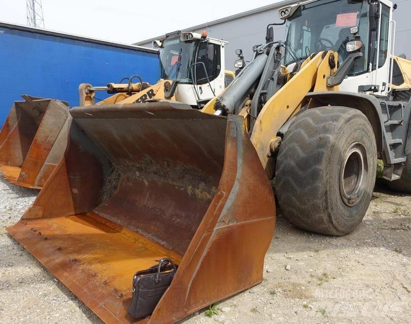 Liebherr L 566 Wheel loaders