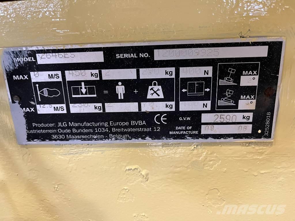 JLG 2646 ES Scissor lifts