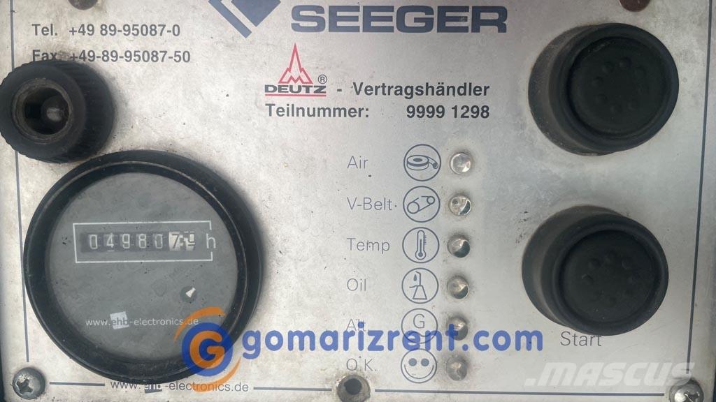 JLG Liftlux 260-25 Scissor lifts