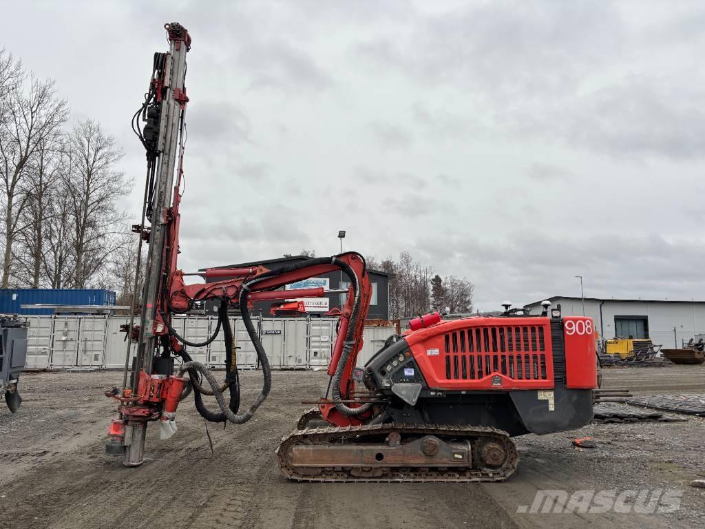 Sandvik Dino DC400Ri Surface drill rigs