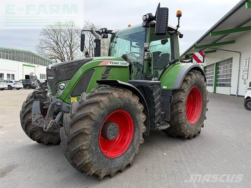 Fendt 724 vario s4 Tractors