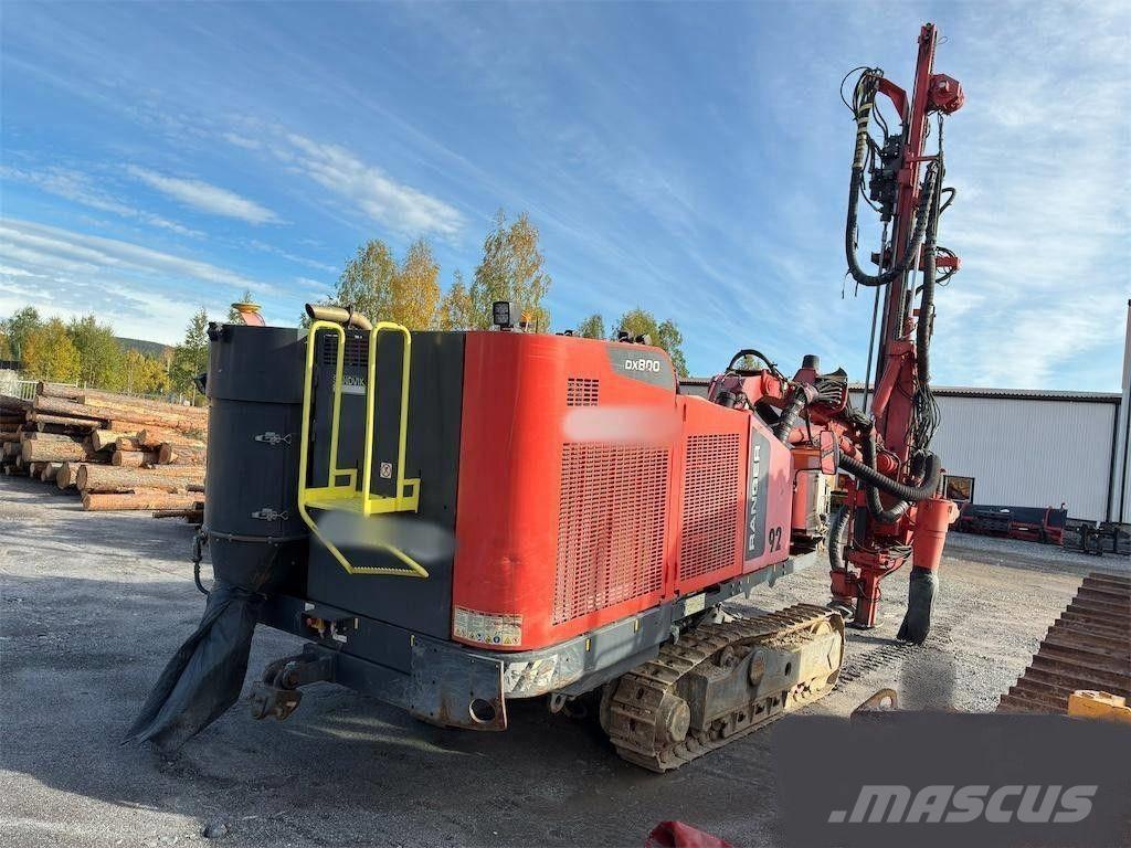 Sandvik DX800 Surface drill rigs