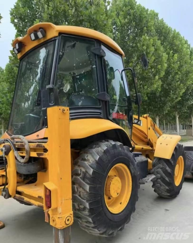 JCB 4 CX Backhoe loaders