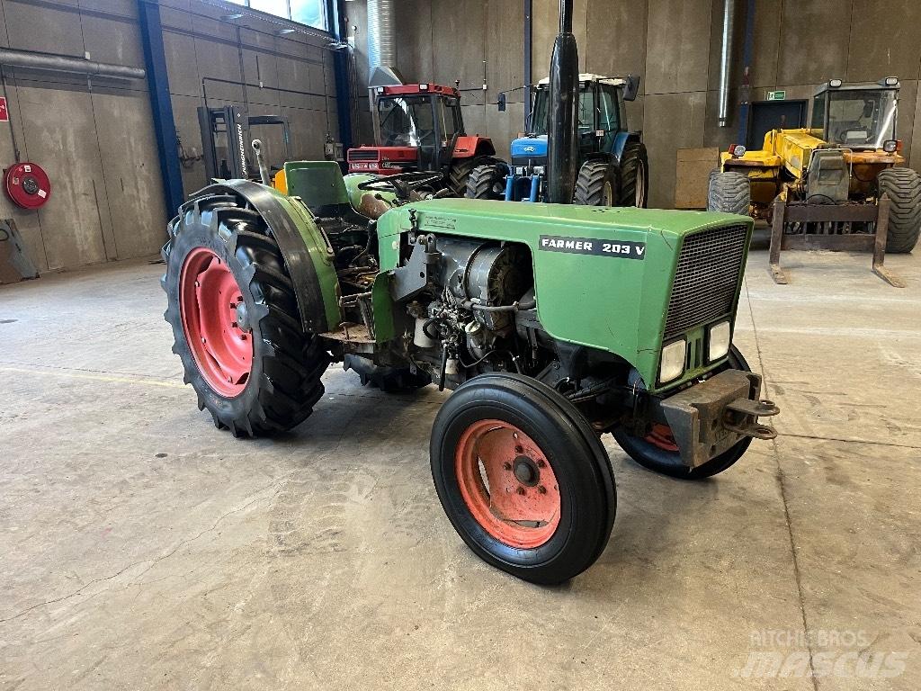 Fendt 203 Tractors