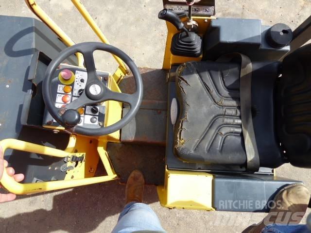 Bomag BW 80 ADH-2 Twin drum rollers