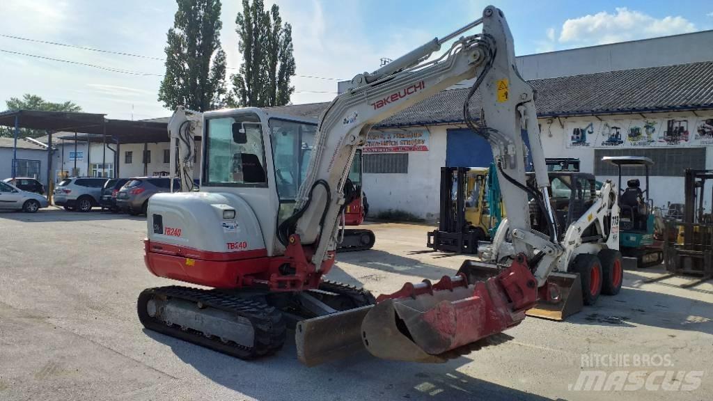 Takeuchi TB 240 Mini excavators < 7t (Mini diggers)