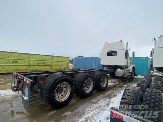 Western Star 4900SB Tractor Units