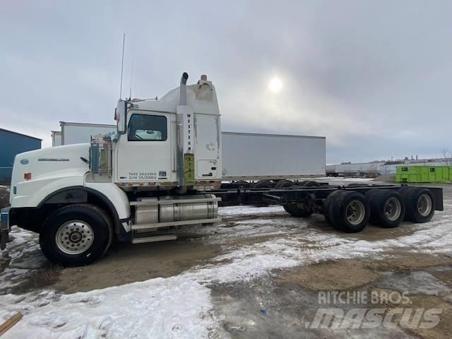 Western Star 4900SB Tractor Units