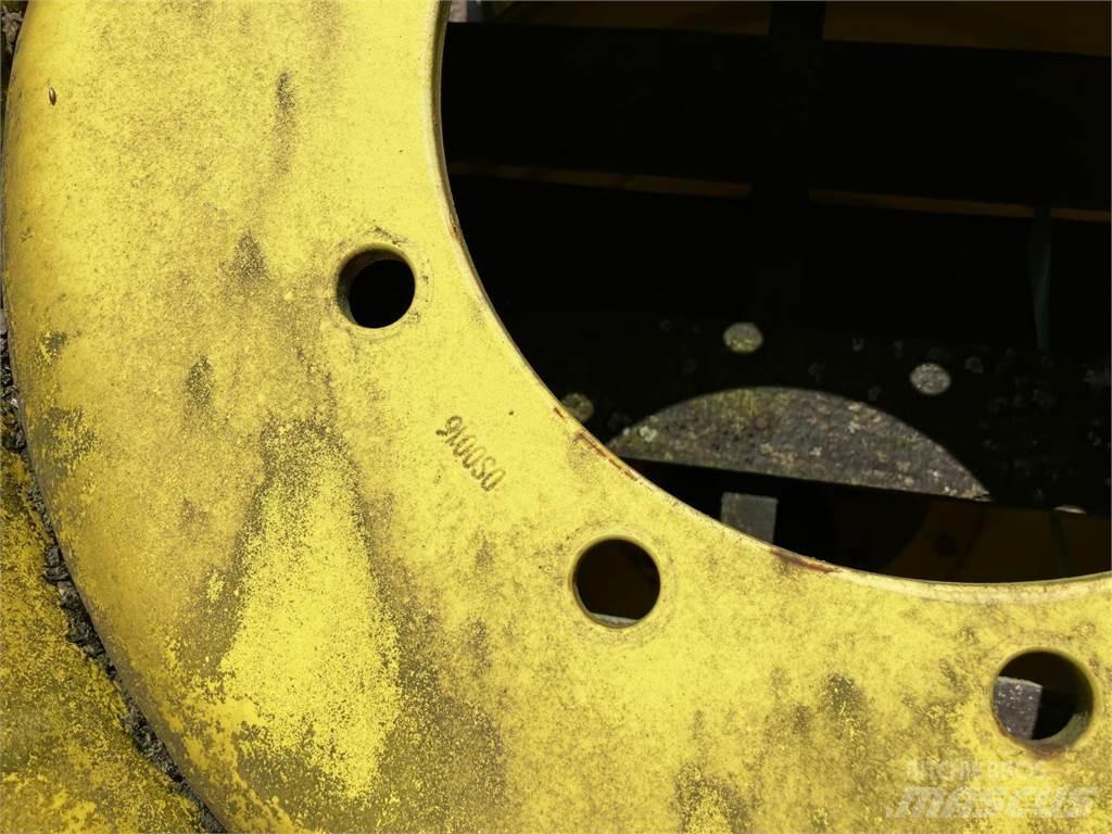 John Deere 18x28 Tyres, wheels and rims