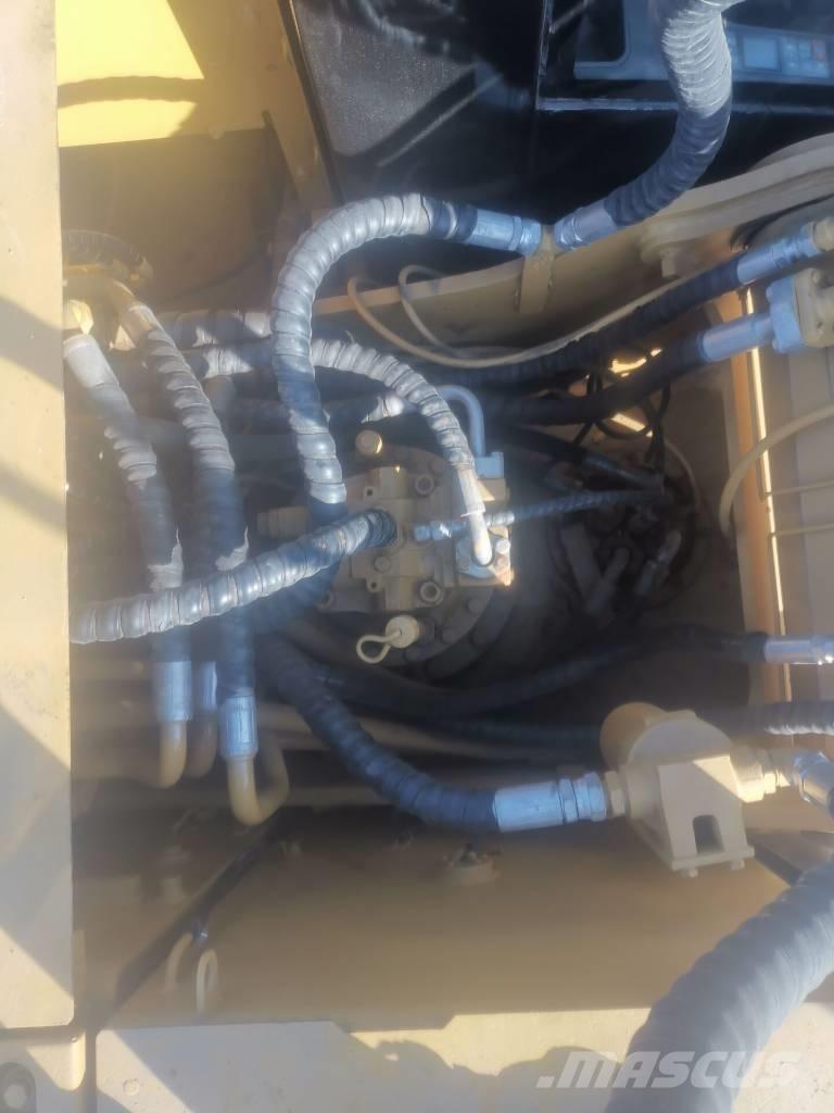 CAT 320 D Crawler excavators