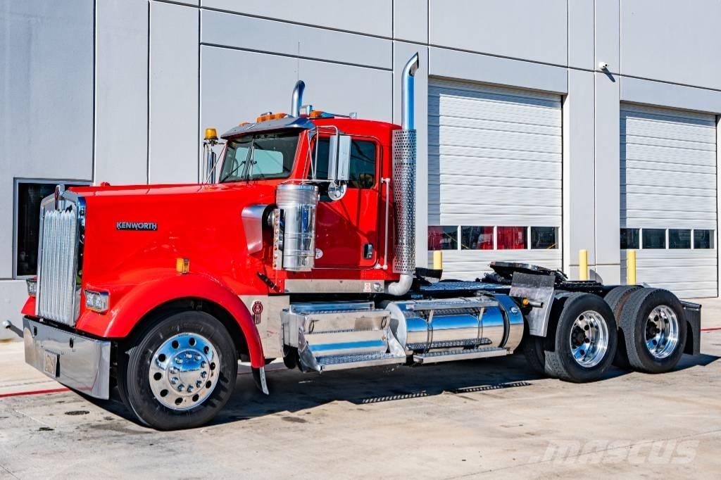 Kenworth W 900 Tractor Units