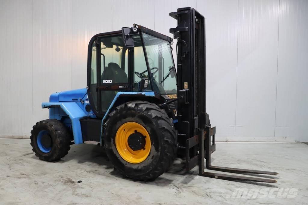 JCB 930-4 Diesel trucks