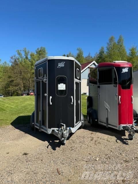 Ifor Williams HB 506 Animal transport semi-trailers