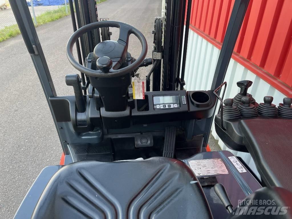Toyota 8 FBEKT 16 Electric forklift trucks