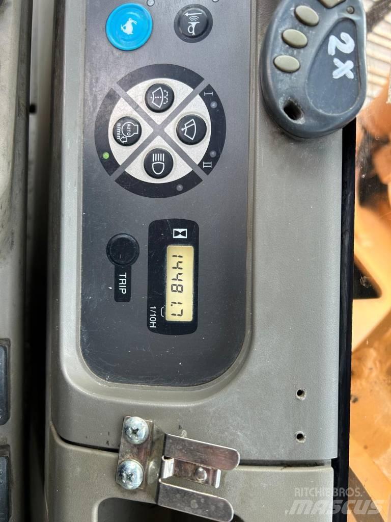 CASE CX 210 B LC Crawler excavators