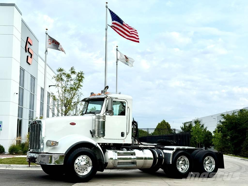 Peterbilt 367 Tractor Units
