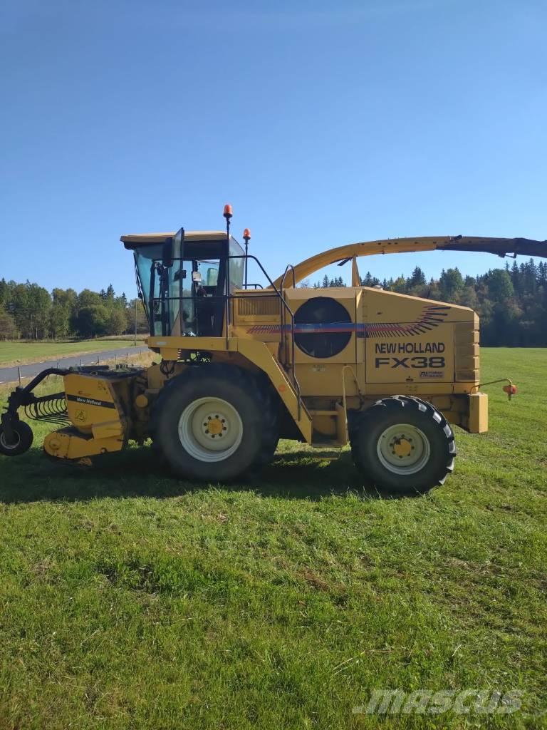New Holland FX 38 Self-propelled foragers